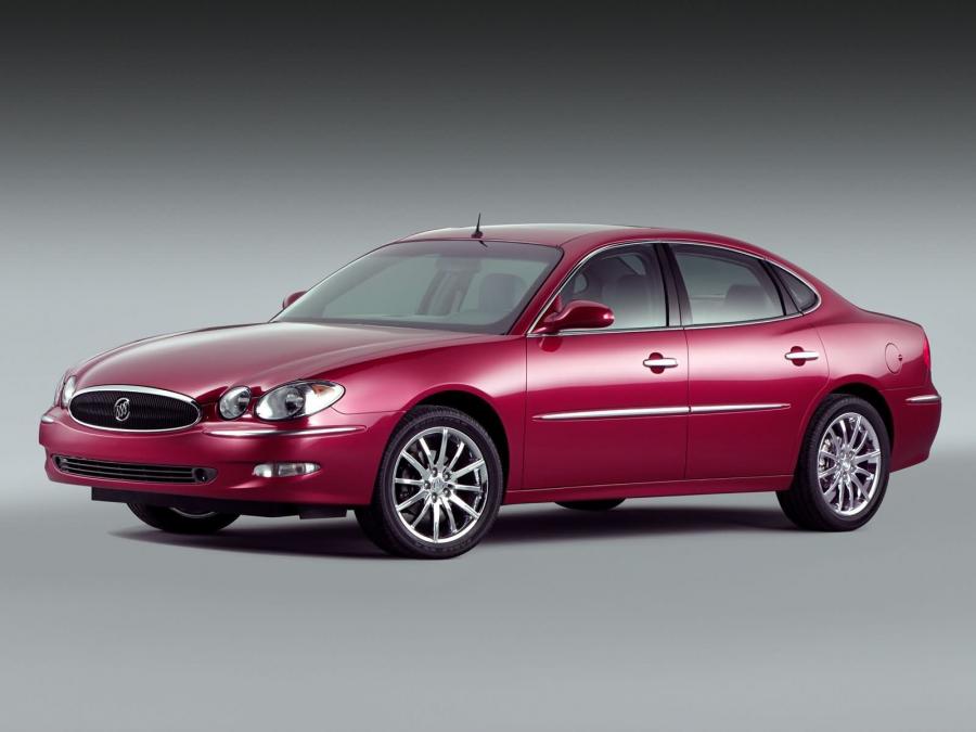  Buick LaCrosse CXS 2005 года  (фото 24 из 45)